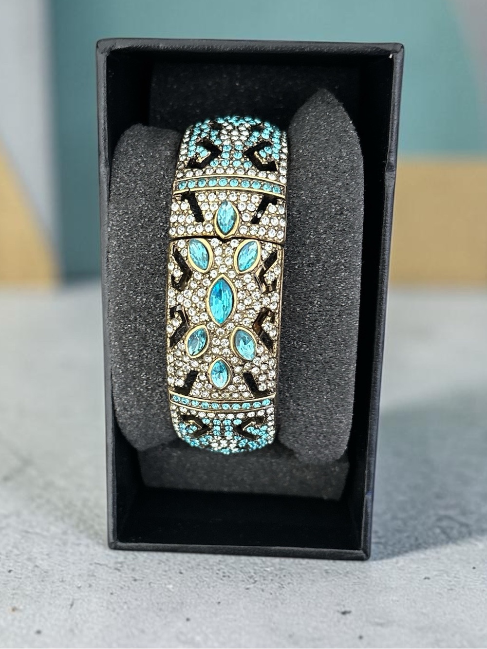 NIB Heidi Daus Hidden Watch Swarovski Crystal Hinged Cuff Bracelet 8" Vintage